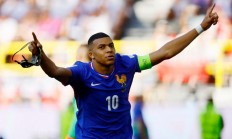 开云平台-比利时逆转利物浦，姆巴佩高光表现