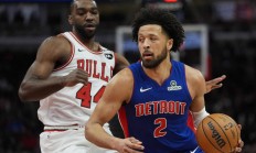 开云体育-战术配合完美，球员表现抢眼的简单介绍