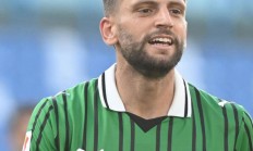 开云体育官方网站-包含萨索洛客场大捷，保持不败表现出色的词条