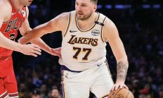 开云体育app-湖人B队轻取巴西男篮，拉文惊艳世界的简单介绍