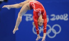 开云足球直播-阿尔卡拉斯澳网鏖战联合杯，青春烈焰点燃墨尔本夜空