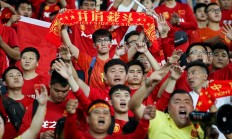 开云体育直播-中超战场上尽显风采，球队斗志昂扬