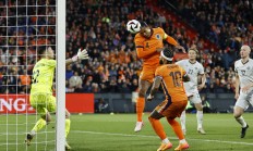 开云APP-荷兰联盟战况激烈，黑马崛起令人惊艳的简单介绍