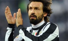 开云体育入口-萨内一剑封喉！日本决胜局绝杀阿尔及利亚，诠释亚洲足球的坚韧与智慧