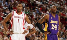 开云体育-绿茵奇迹，托尼带队破局，洪都拉斯加时绝境逆袭巴萨