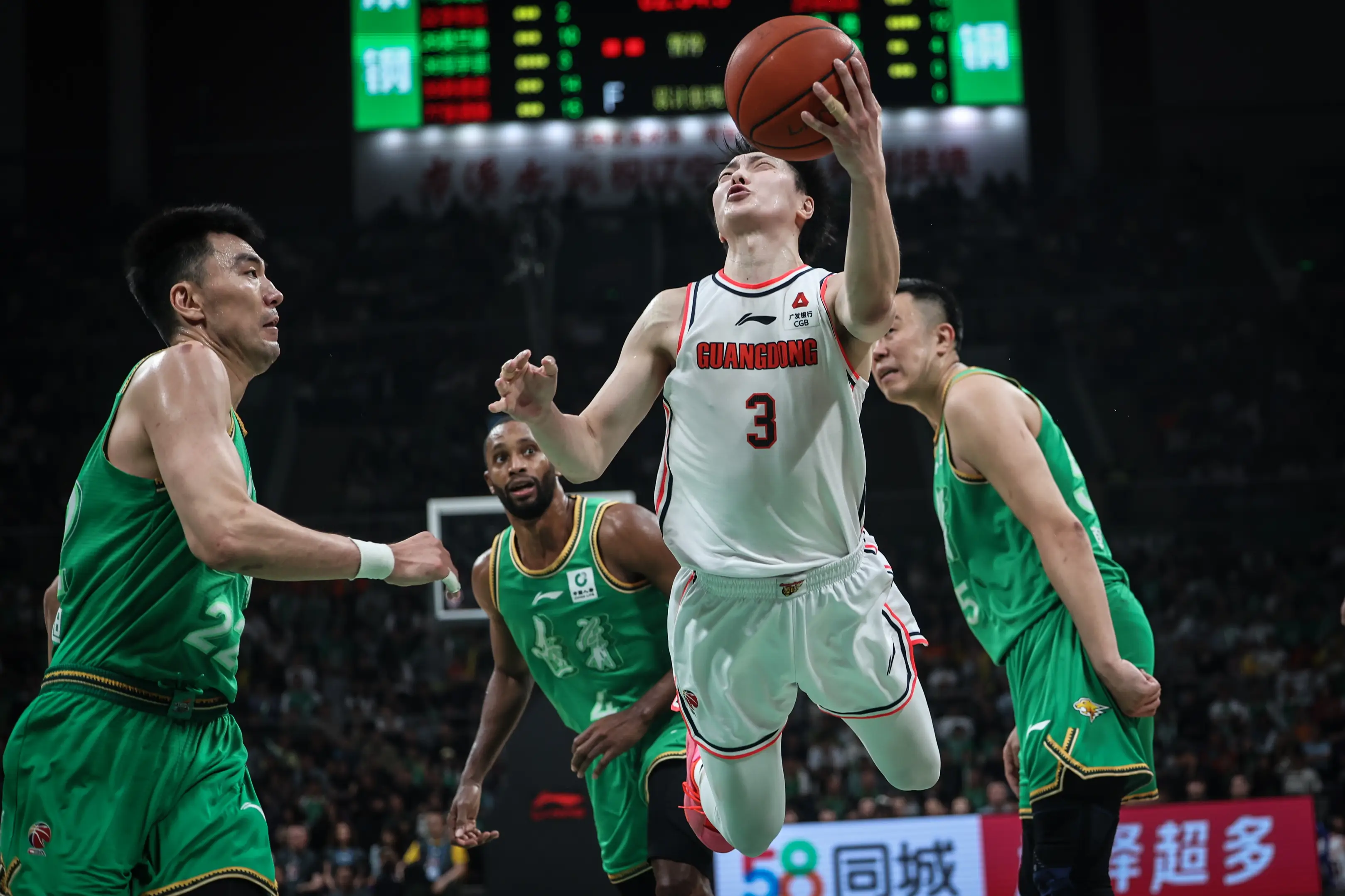 辽宁男篮火力全开，绝强对手取胜