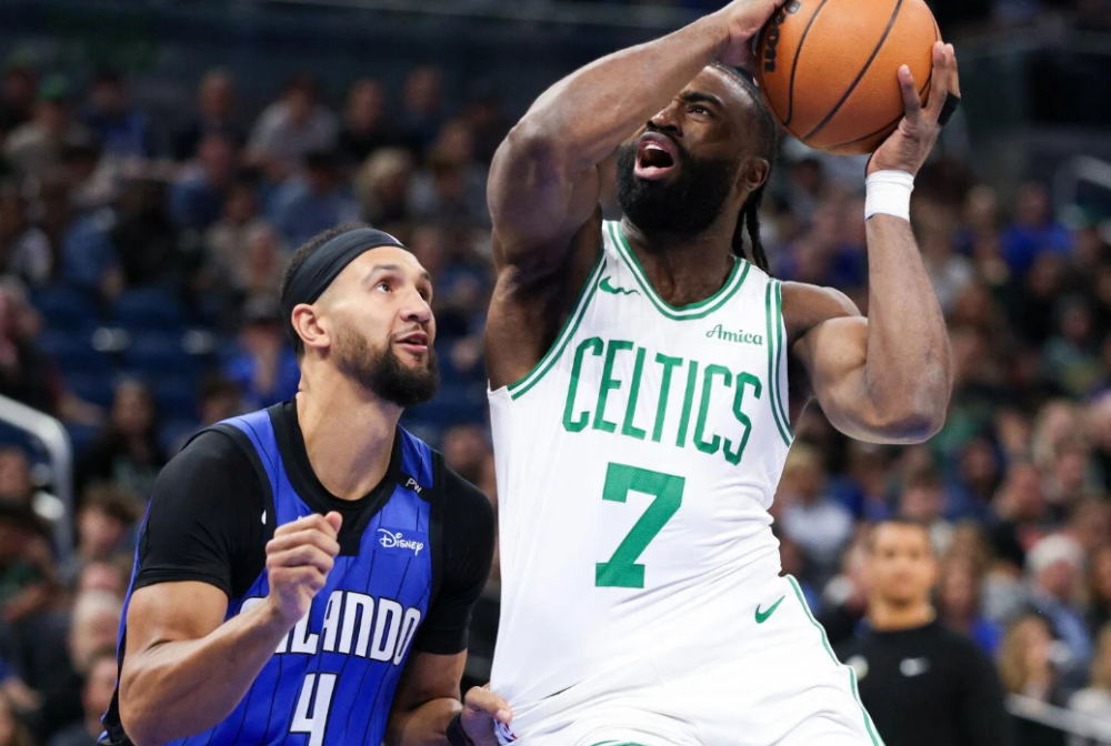 青岛队碾压骑士，布伦森点燃赛场