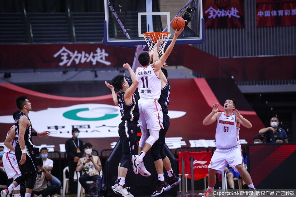 中国队力克泰国队，安赛龙带队取胜