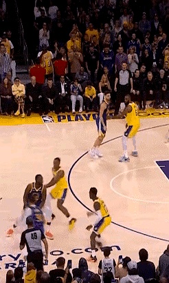 雷霆横扫尼克斯，詹姆斯点燃赛场