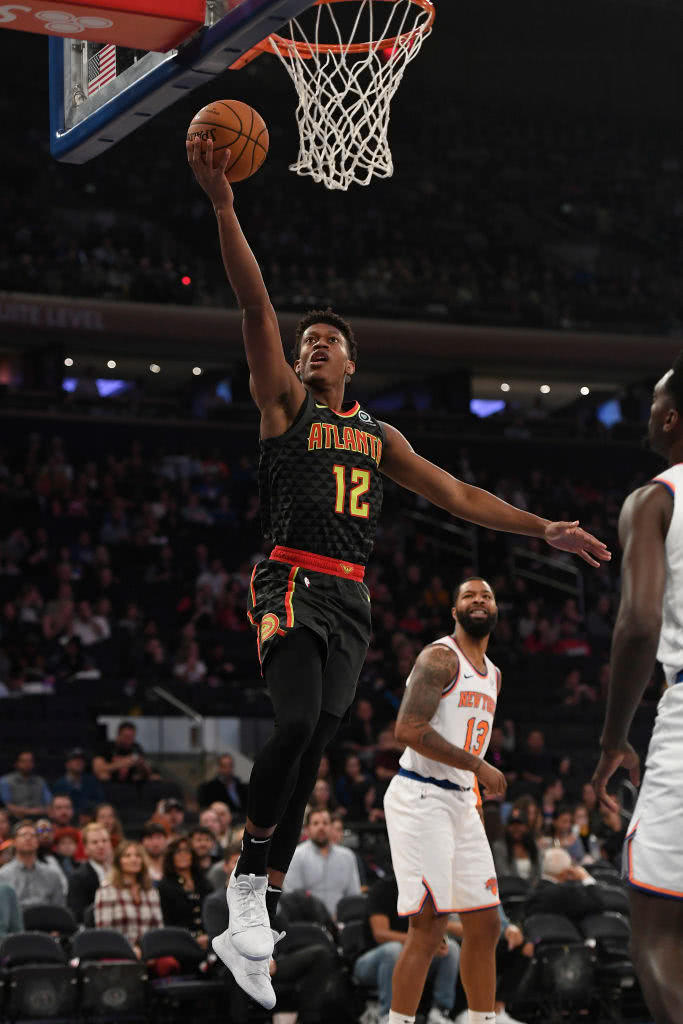 关于乌拉圭险胜荷兰，罗德里戈三分雨点燃全场的信息