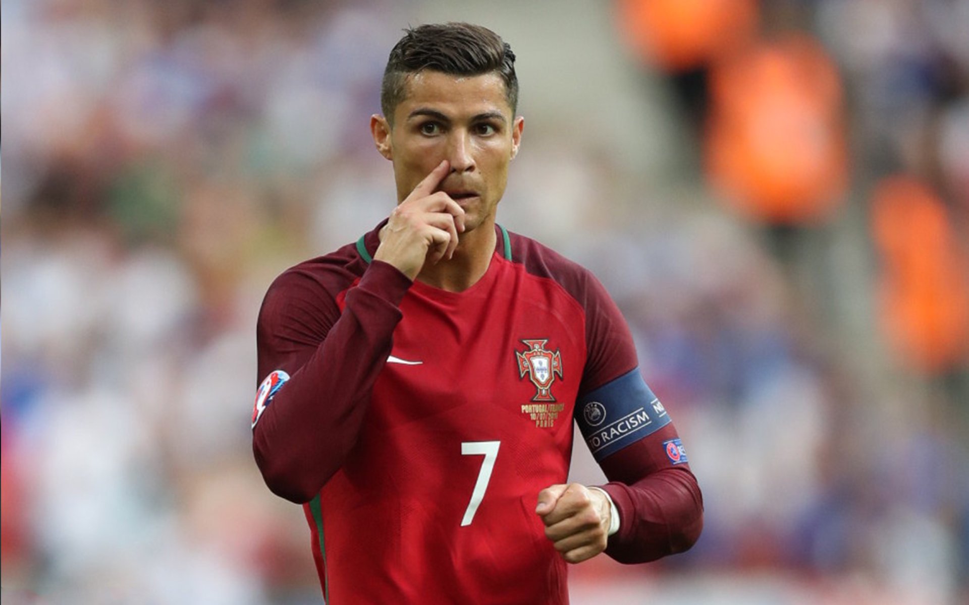 冰与火之歌,从雷克雅未克到伯纳乌,足球世界的双重奏鸣