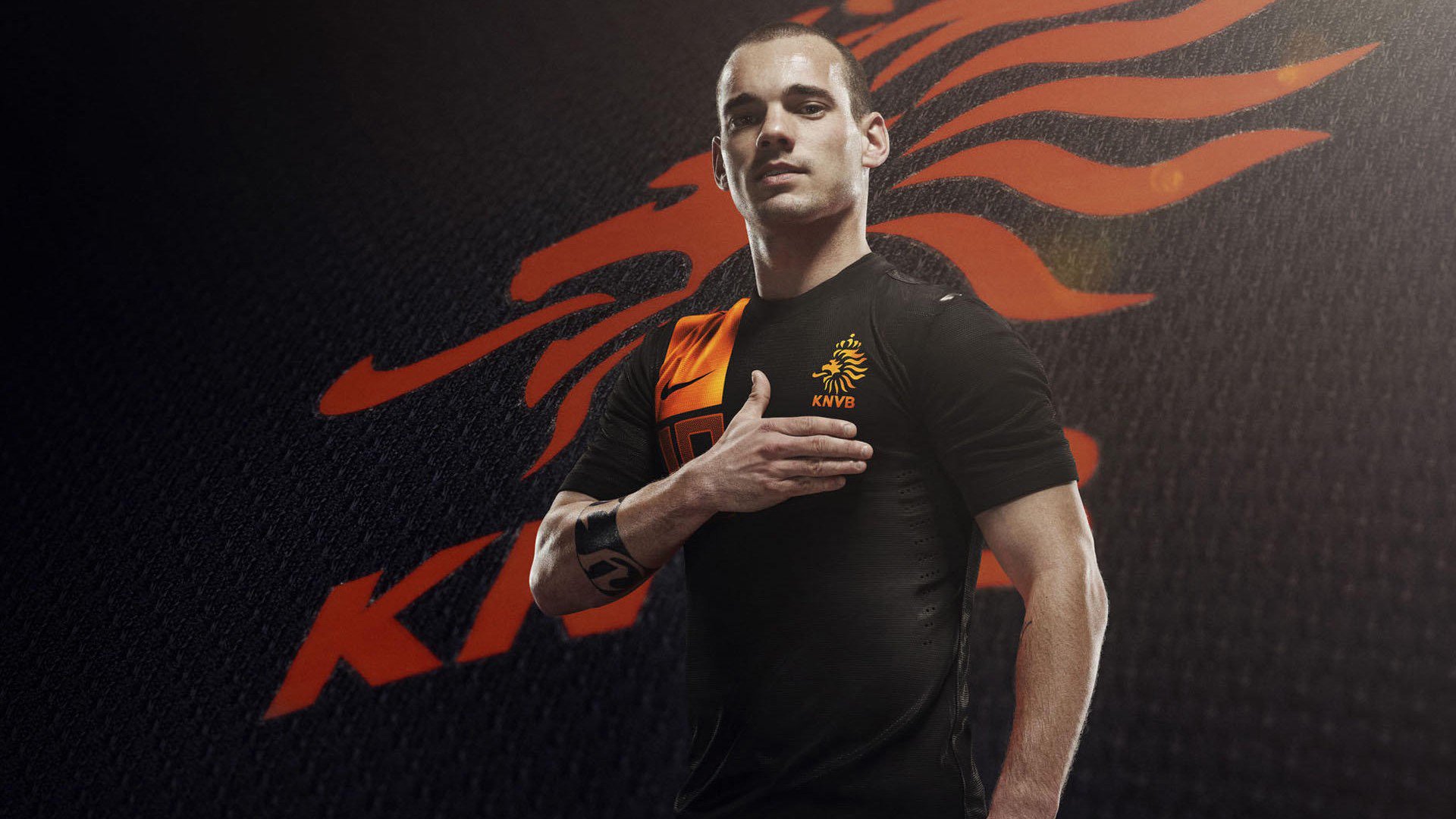 当绿茵传奇交织，福登欧冠封神之夜，映照伊拉克加时鏖战的足球史诗